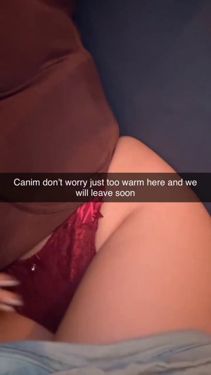 骚货翘臀后入 套子破了内射高潮！