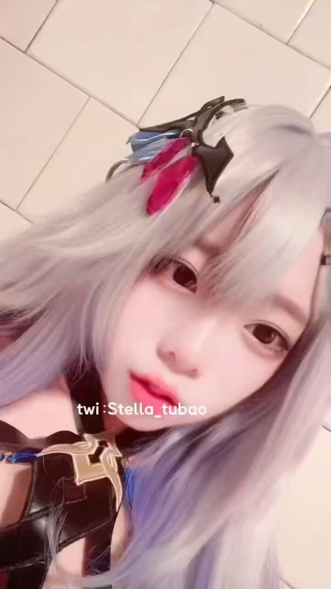 去他妈的#我爱你 

 
 
 