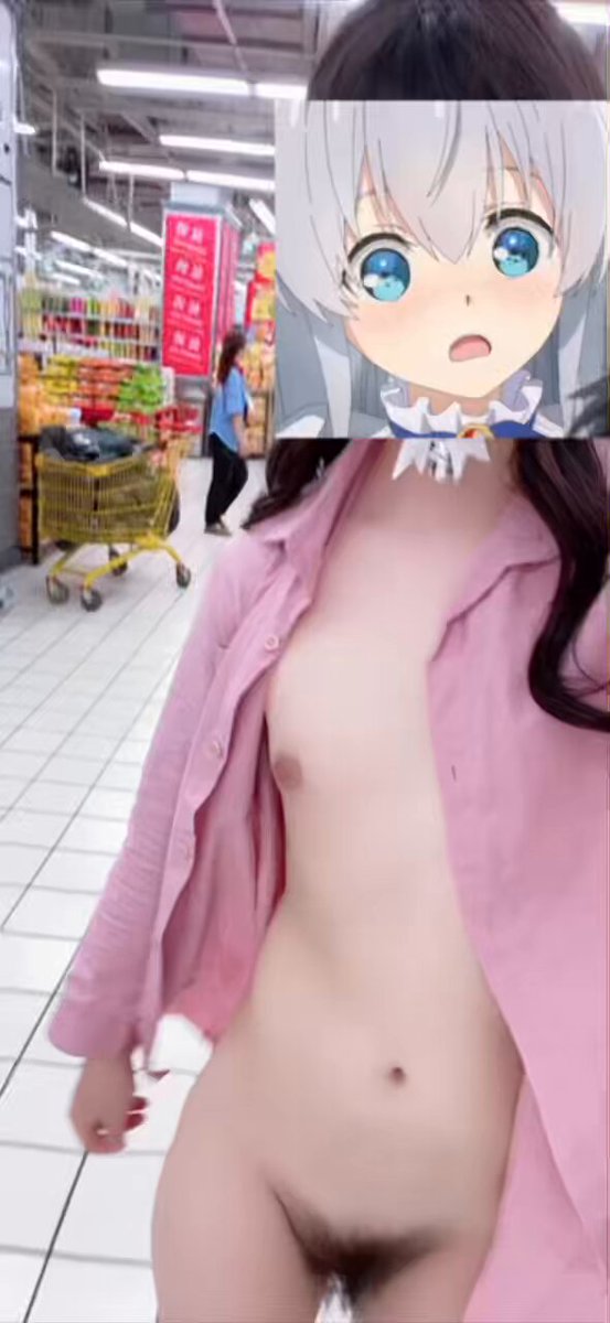 Ở siêu thị, tôi hoàn toàn khỏa thân trước mặt mọi người. 