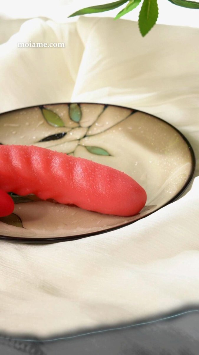 Think you’ve felt it all?😏
This tongue says otherwise— smooth waves, all right moves.
Go on, treat yourself.
🖤BlackFriday up to 70%off ...