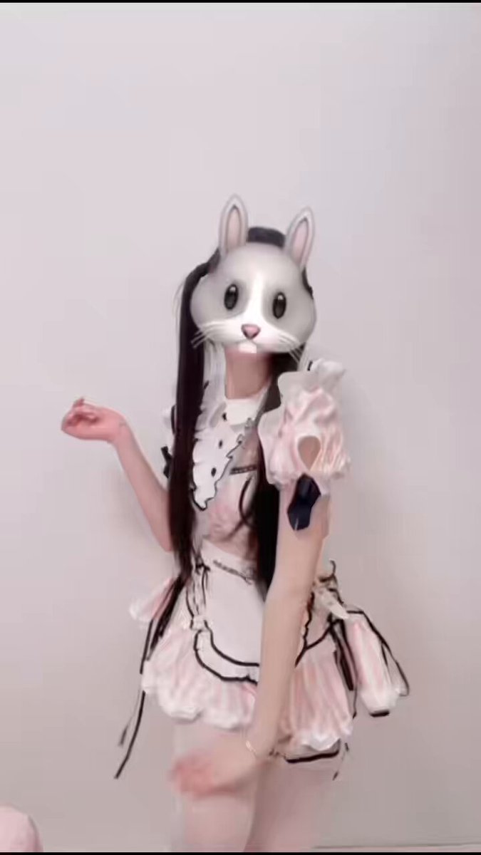 小闻💕今日推荐线下约会

💕坐标：广州
160-85-07 b🐻
卡哇伊dy小网红
肤嫩体娇 网络舞蹈都会哦
甜美少萝/萝莉
初恋颜值 白虎粉嫩紧致
日常jk、洛...