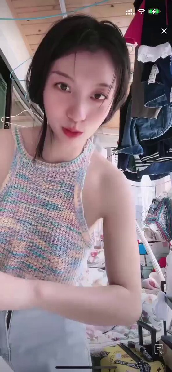 看过向上翘的🐔🐔，就是没看过向上翘的扔子 