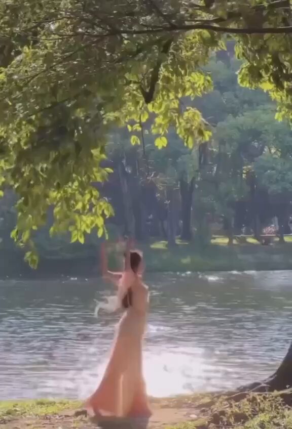 ???????? ⑤?书语
（舞蹈生）
•  舞蹈生??  古典舞 #一字马
• Area：中国·成都
 ▪️ Age：19歲▪️Occupation：在校学生
?：3036583332
 ?️：mmcoser02...