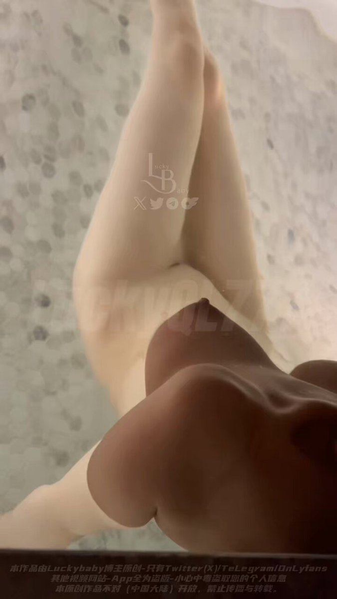 听baby的呻吟声
就知道她有多想要了

兄弟姐妹们 有没有人尝试过在水里做爱的？你们能坚持多久 hhh
没点体力 真心的累死

#淫妻 #人妻 #3p #4p #群...