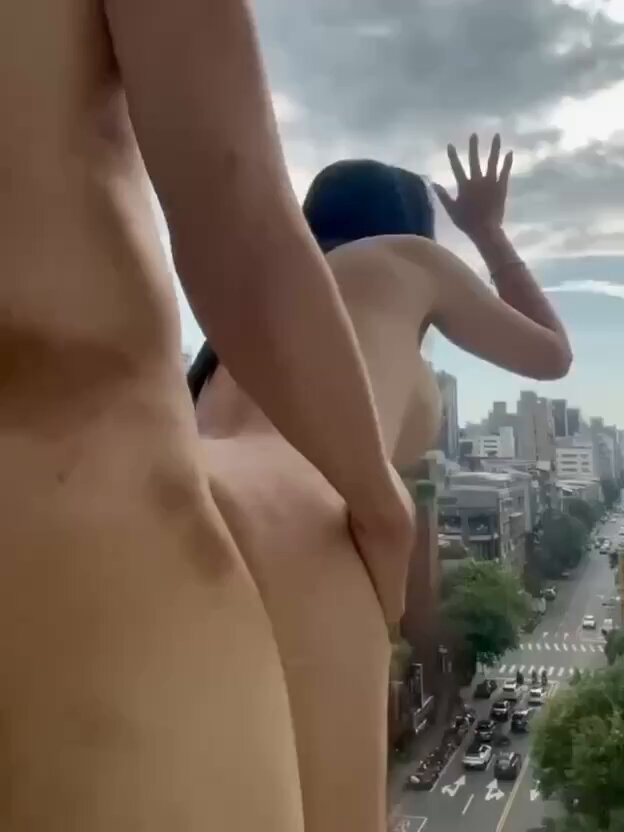 May nakilala akong lalaking fan, at ginawa namin ito ng tatlong beses sa loob ng tatlong oras. Ako ay napaka-incoherent sa panahon ng aki...