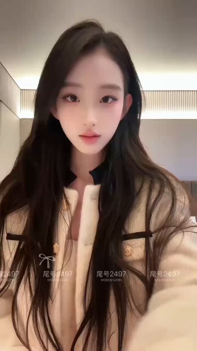 竹心推荐💕【#深圳 】
—简介：
💕浙江音乐学院 一字马女生可现场展示舞蹈功

💕底极佳喜欢甜美单纯的必选款宝藏女孩up 

💕up~·/年龄03./胸围C/净...