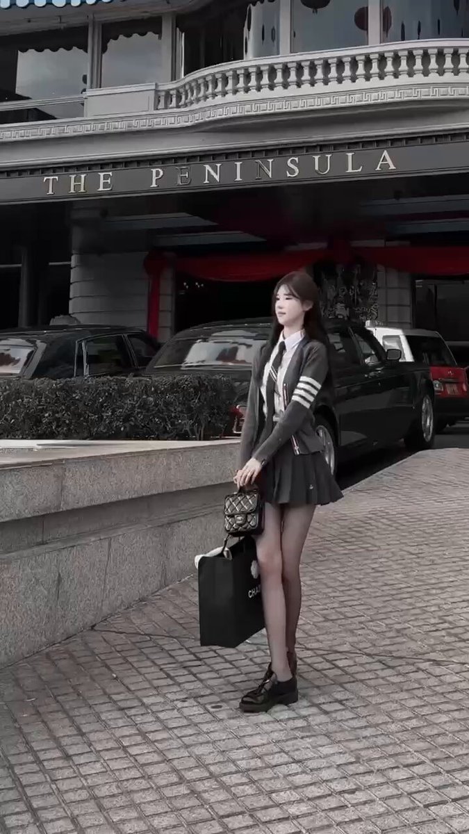 #小屁希💨 #3k 鹿鹿靜安168 C 真實07年 南方姑娘🉑 #3k 鹿鹿靜安168 C 真實07年 南方姑娘🉑69 *🎀 浙音在校 播音主持*🎀 皮膚絲滑水嫩白皙（漫畫身...