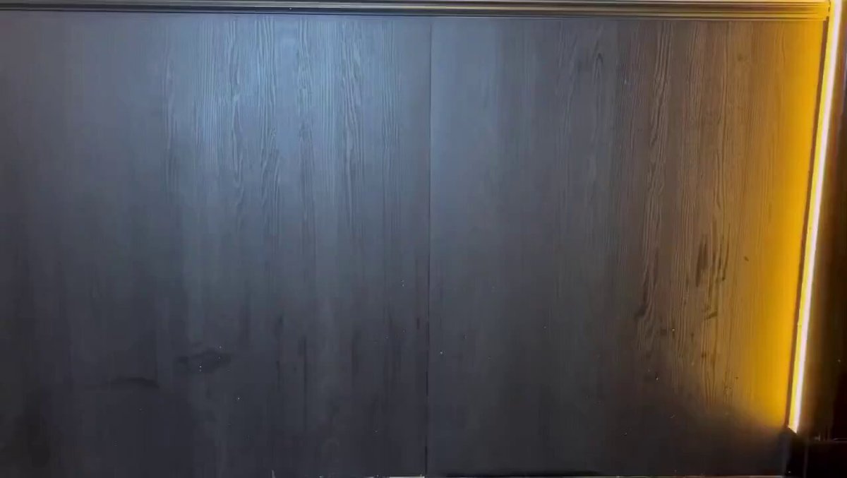 刚刚拿玩具凿了一会     

我现在懵懵的  

 要看吗？ 