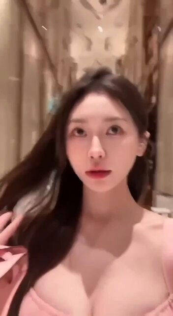 鹿小早
上海兼职5 
Height身高/净高170 Weight体重/95 ·Bust胸围/E ·Age年龄/01 ·Hobby兴趣/健身画画瑜伽小红书博主可素颜见客可视频验证
02-170-E...