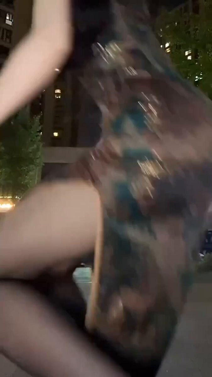 Shanghaier Model, Plattform-Vertragsmodel, Jahrgang 2002, 172 cm groß, D-Körbchen, 46 kg, Top-Model, Live-Streamerin (Plattform-Vertrag),...