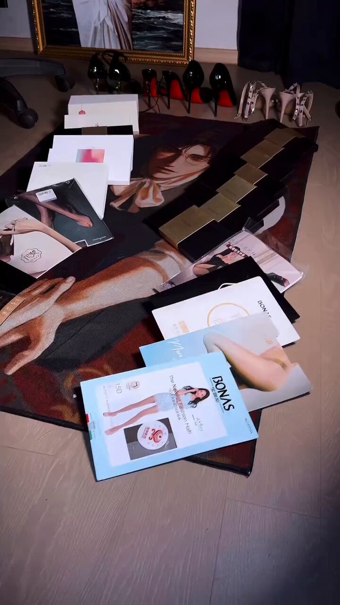 Już czuję syndrom świąteczny, bo jutro muszę iść do pracy, a memy na Binance ostatnio strasznie mnie niepokoją. #BinanceLife, które kupił...