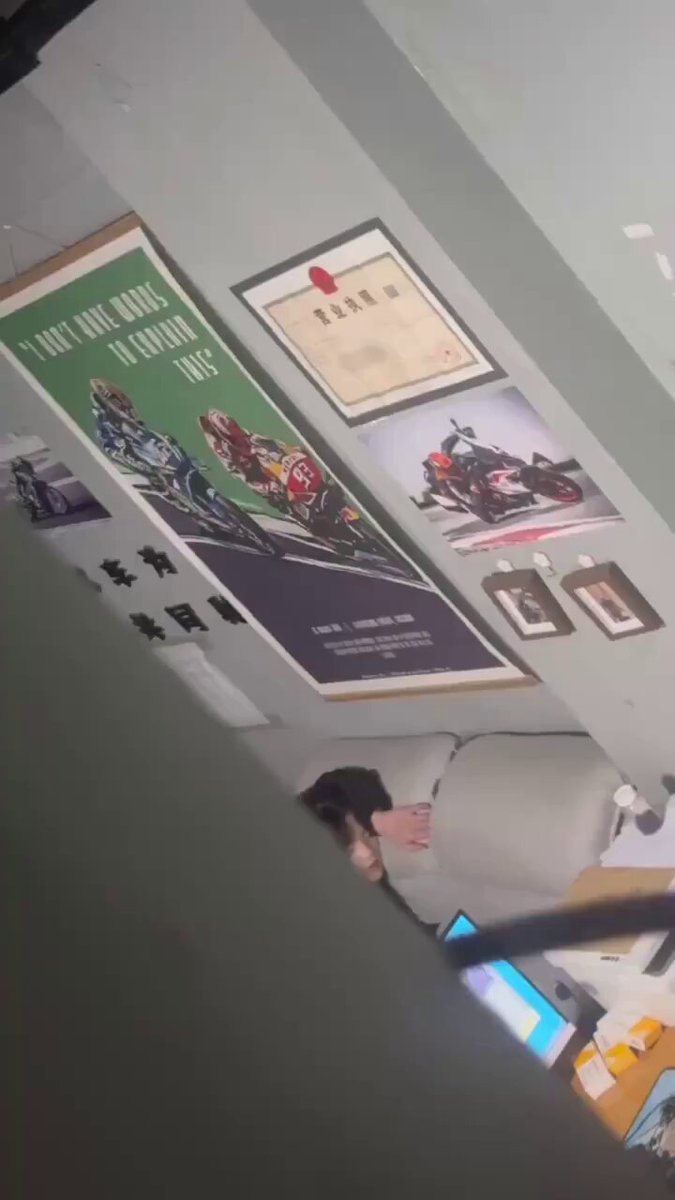 内🐍第一视角？爆赞！ 