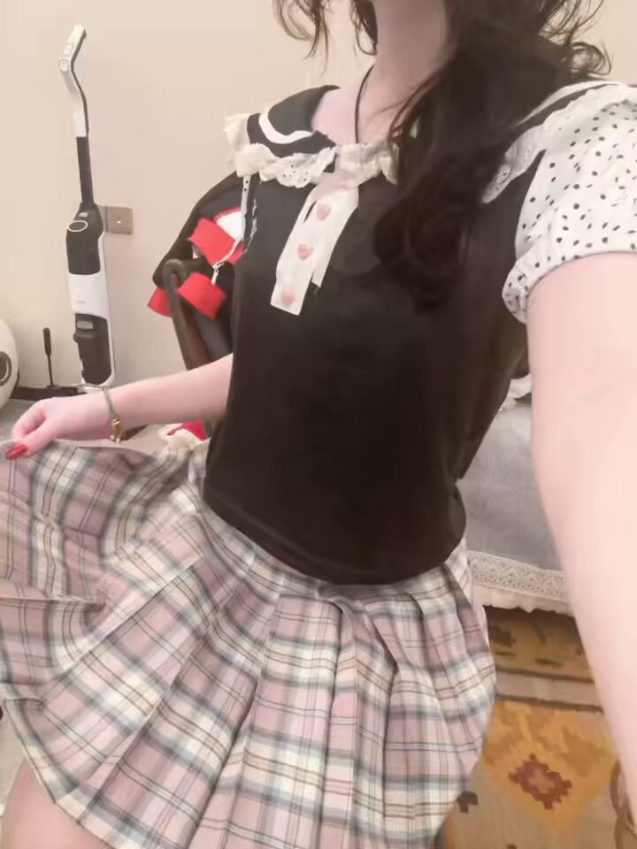 女儿服和JK的混搭～

   