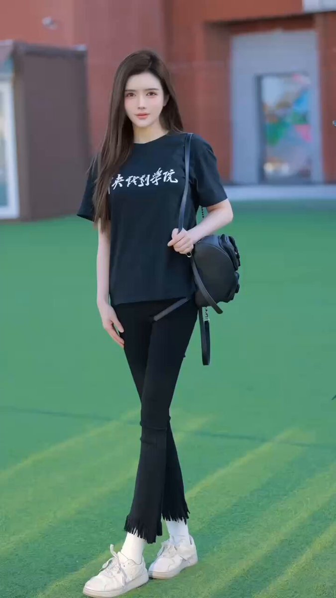 北京铁瑞园
中央戏剧学院 新人兼职🦜⬆️ꪝ
中戏在读 精通钢琴🎹舞蹈💃瑜伽🧘🏻网球

🛰️alqp3366
🐧3830845091
✈️客服💁     
➕✈️万人选妃群： 