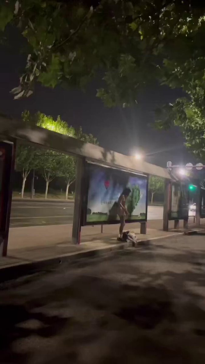 Społeczność Peach Blossom Wysokiej jakości oryginalna treść 👉 Ranking dzienny z 23 października — 5️⃣ Obrazy 1-4 Oryginalna treść od spo...