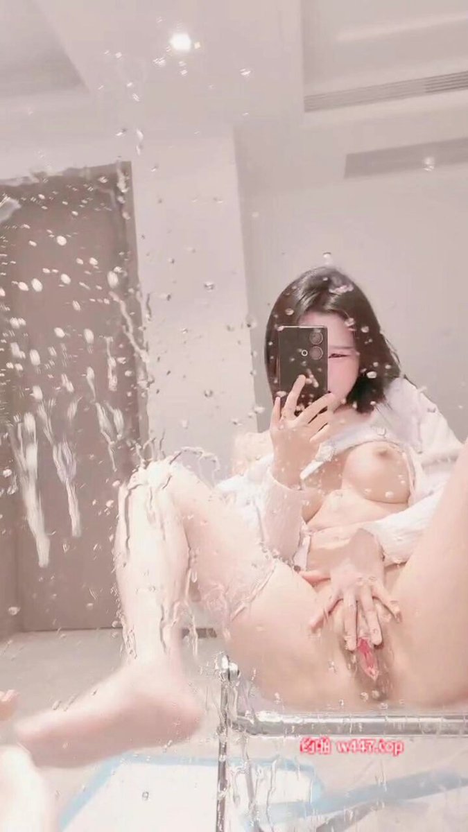 chudai
#潮喷 #水多多 #对镜拍 #1v1视频裸聊  #兼职可约 