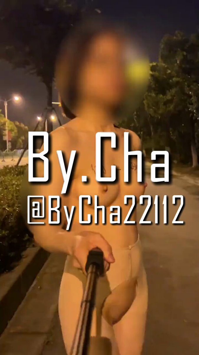 母狗露出 遇到了嘘寒问暖的大哥
人性的光芒啊~ 竟然没有对母狗。。。 