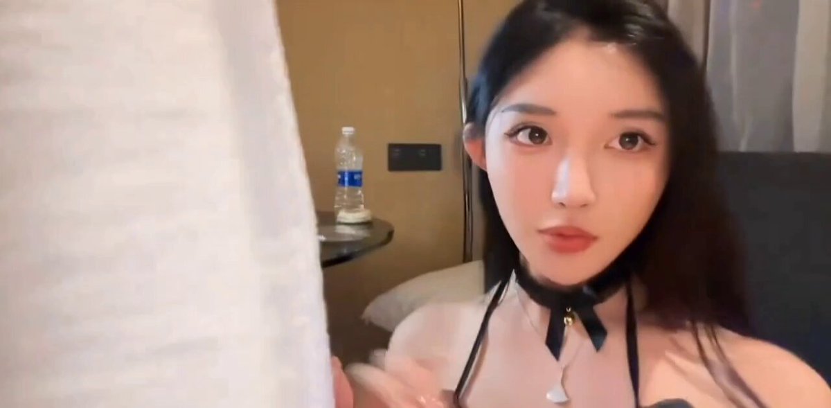 本人整理了一些Ts伪娘圈大佬的完整版视频！例如《十六夜泪》《惠奈酱》《张思妮》《小舞》《小薰》还有本人的资源！以及国内外好看的伪娘小姐姐！ ...
