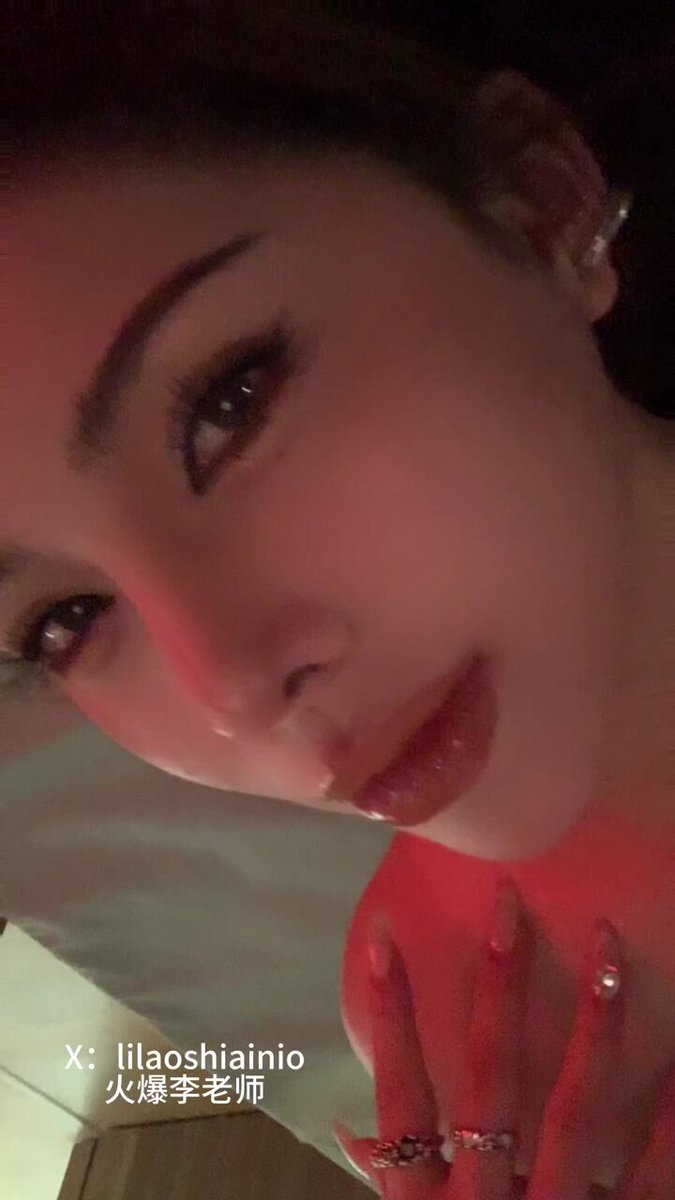 llaoshainio Bathroom Nude Busty Seduction Self-Pleasure Show