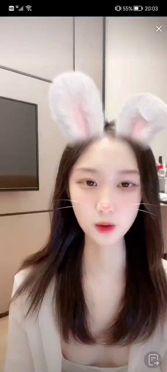 乳晕都漏了，主播没发现吗 