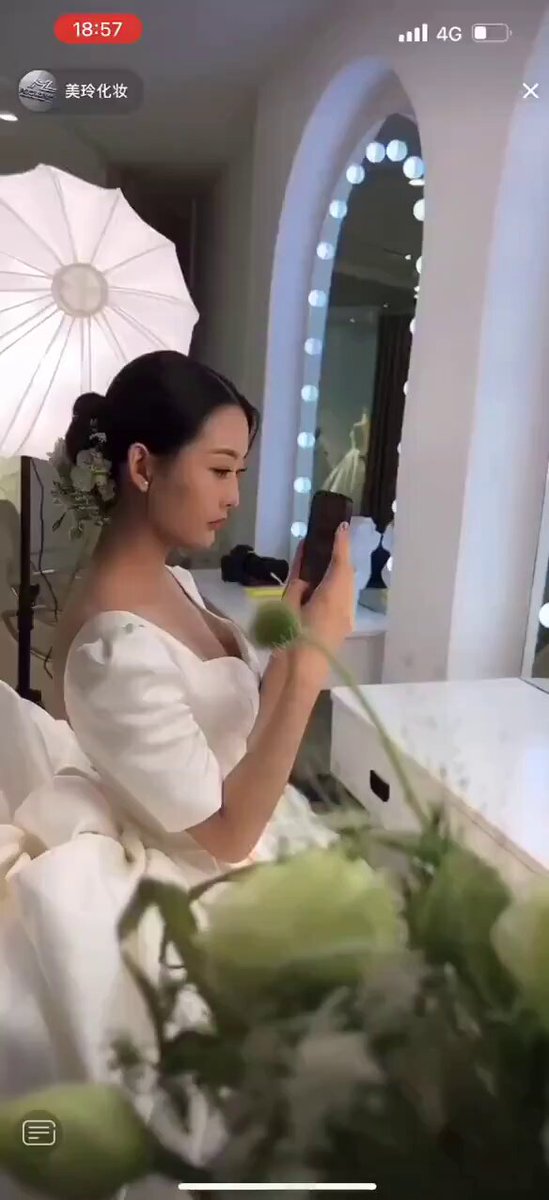 这摄影师晚饭得加鸡腿~ 