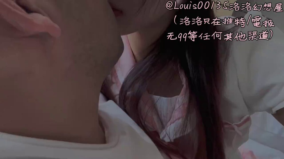 @Louis001 Sailor Uniform Girl: Perky Butt & Lifted Skirt Tease, Passionate Deep Kiss