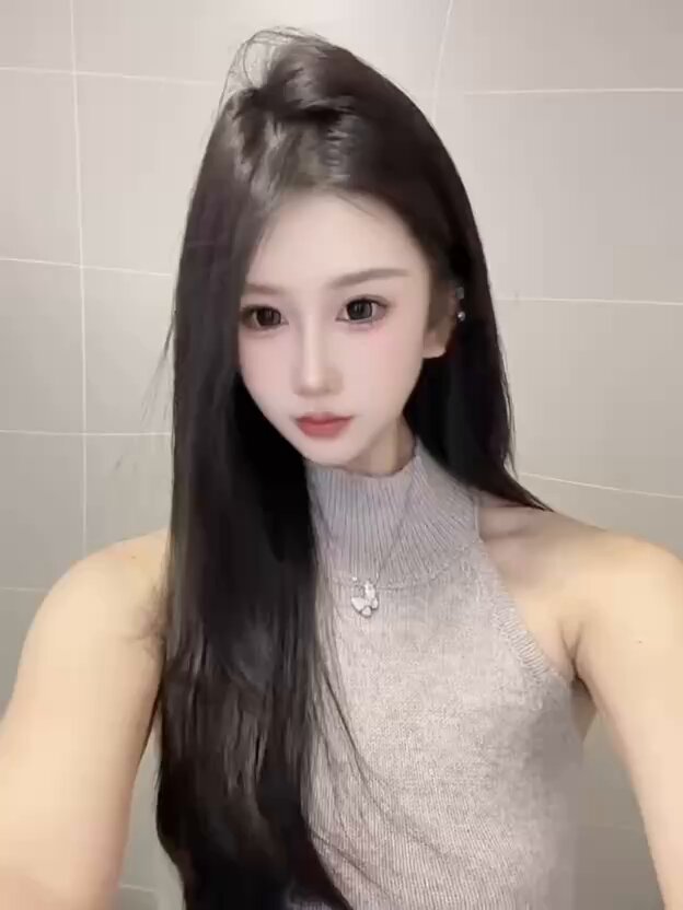 #上海
短期兼职 约到就是赚到?
??????身高 / 170
??????体重 / 98
????胸围 / C
???年龄 / 04
真实在院护士 性格温柔 热情主动 
腰细腿长 原装 0整...