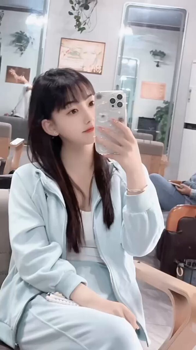 선전 🏠닥터🦜 168cm D/02, 100% 자연산, 성형수술 없음❄️ 하얀 피부, 우유빛깔 피부, 순수하고 사랑스러움🥰 섬세하고 사랑스러움🎀 연예계 비활...