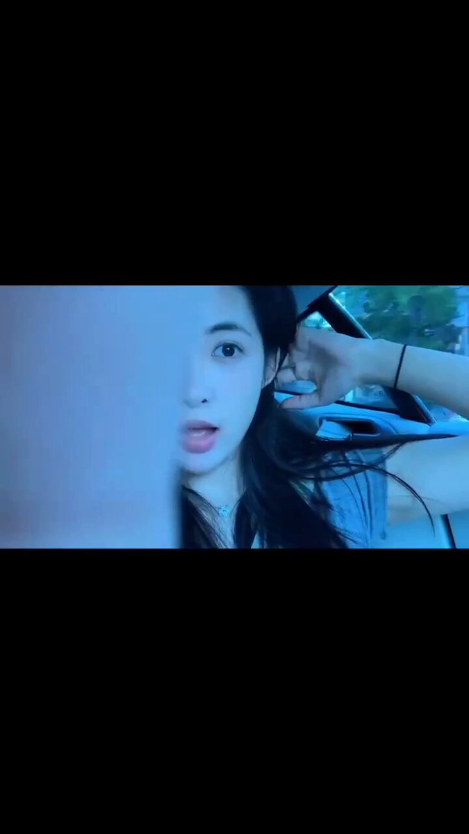 #เซี่ยงไฮ้5️⃣⬆️ #Jing'anNewcomer 05-167-D ถ่ายครั้งแรก ทำงานพาร์ทไทม์/อาชีพเป็นครั้งคราว นักศึกษาสถาบันภาพยนตร์ปักกิ่ง👩🎓 ผิวขาวเนี...