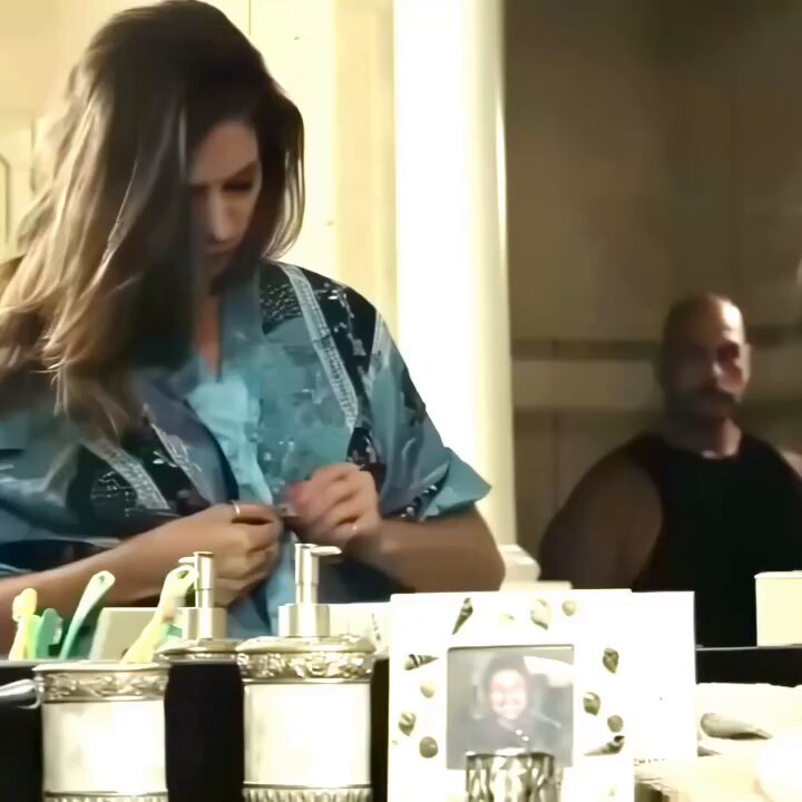 Chudai....💦💦
#nsfw #sex #porn  #hentai #squirt #pussy #goon #anal #milf #holes #destroyed 