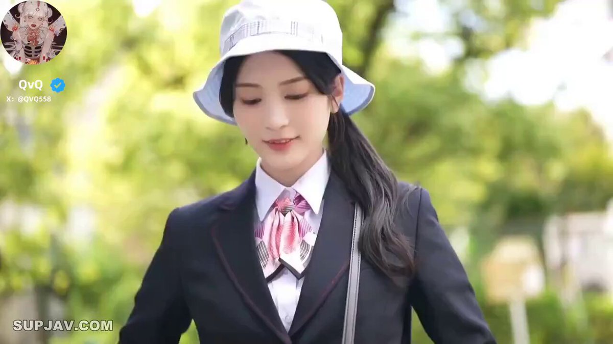 START-016 혼조 스즈 스즈 혼조



 