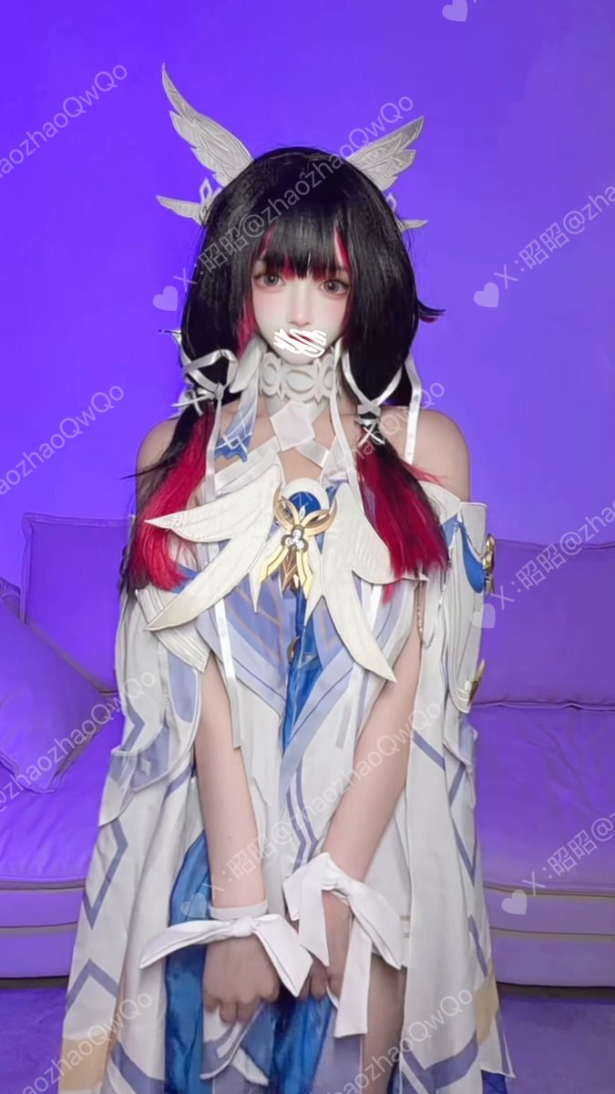 Black-and-Red Winged Angel Cosplay — Exposed Busty Seductive Dance