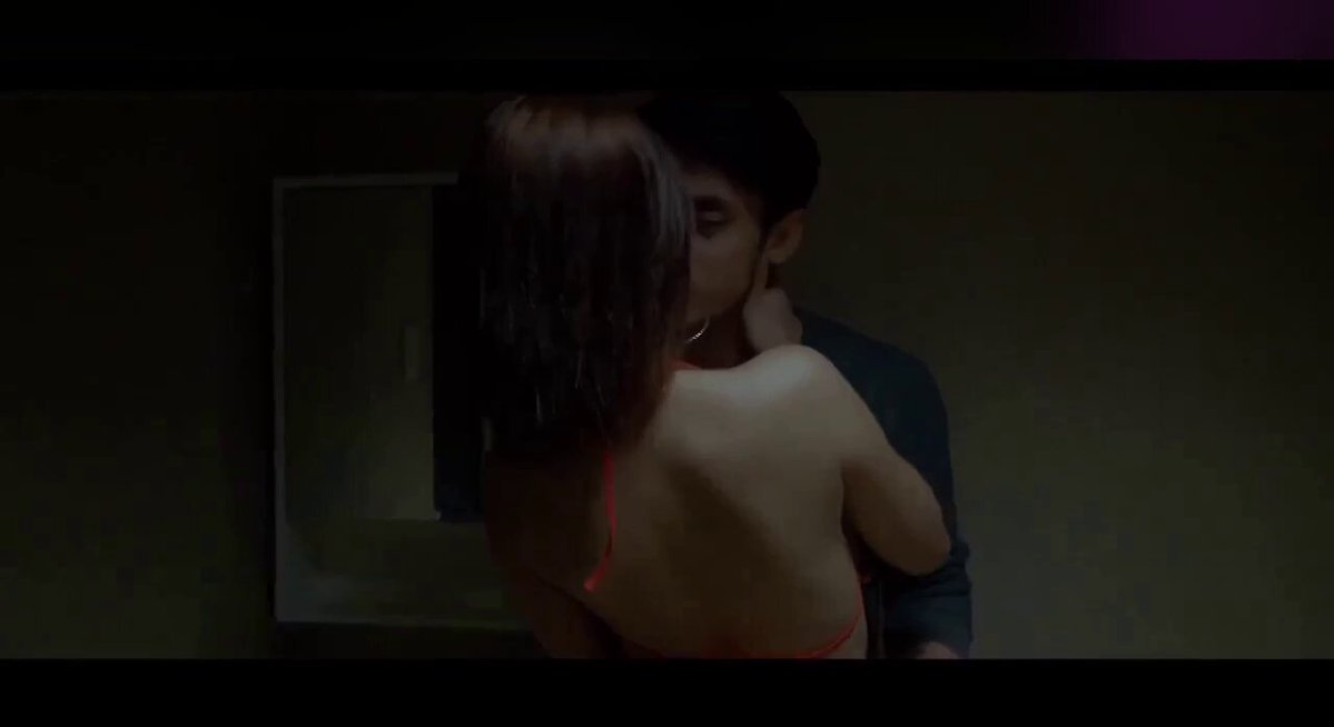 Cada mirada, cada movimiento… pura tensión.
🎬 El mejor cine erótico oriental, sin censura.
Suscríbete una vez y disfruta todo el catálog...