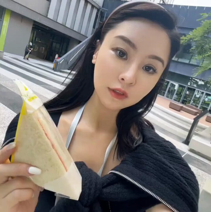 无🚪加v信
再加一天！！！
点赞留言“加” 我看到了主动加你 