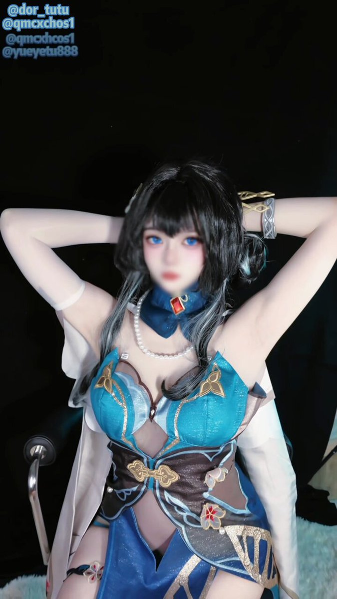 Genshin Shenhe cosplayer with perky butt sits on a man's face, meat rod wildly thrusts into her pussy to squirting orgasm