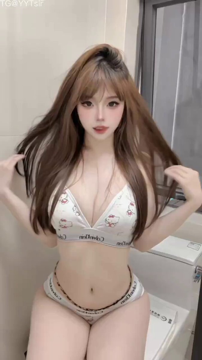 好久没有酣畅淋漓的做爱了….
呜呜呜呜
好想被狠狠按在床上干啊
有没有哥哥来报名啊！ 