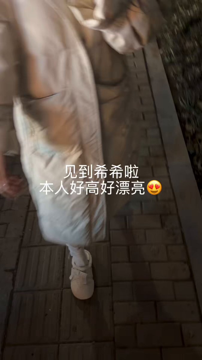 骚货老婆出门勾引野男人！车震口爆高潮喷水狂干123av.fun