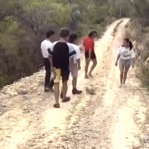 真他妈的……🙊🙊 