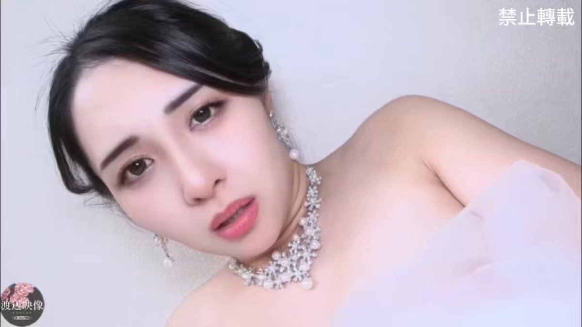 Bridal Wedding Gown Temptation! Gorgeous MILF Spreads Her Legs, Fingering and Hardcore Fucking to Orgasm and Squirt