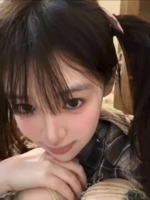 花满楼🌸外围（安排实录） 

上海全身0整清纯白月光   皮肤雪白   
艺术学院学生圈外兼职   天然馒头B  筷子🥢腿
  生活照 无风尘 可爱乖巧 
不抽...