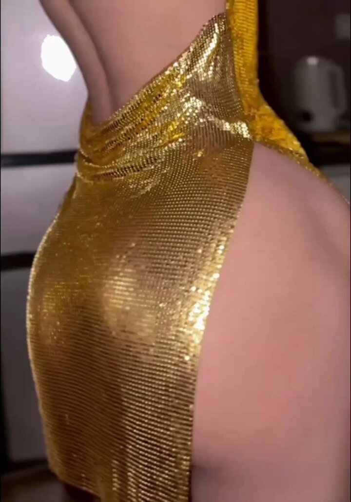 你在想什么？告诉我 