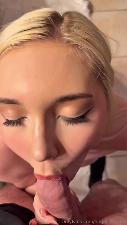 Blonde Bombshell Licks and Deep-Throats a Huge Cock in Bathroom and Bed — Hardcore Fucking and Squirting