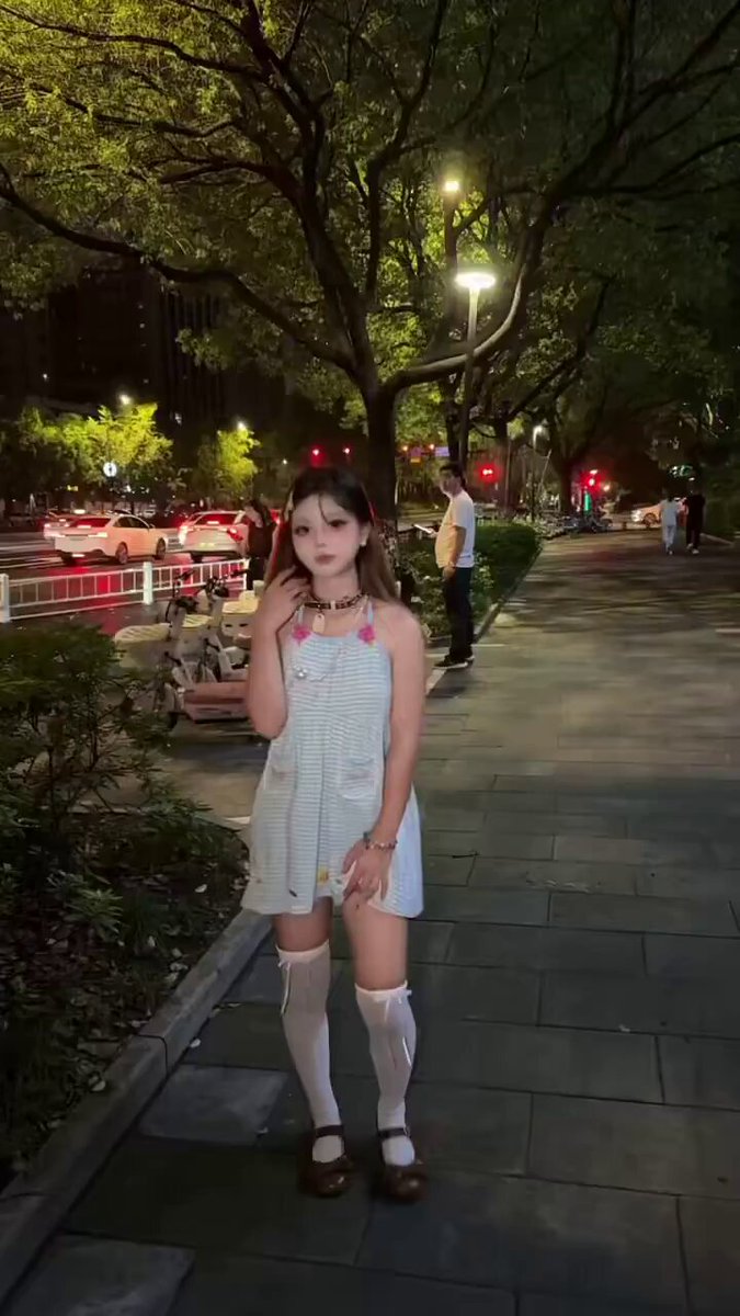 wataa #BigUncle giới thiệu các blogger gốc sau đây




 