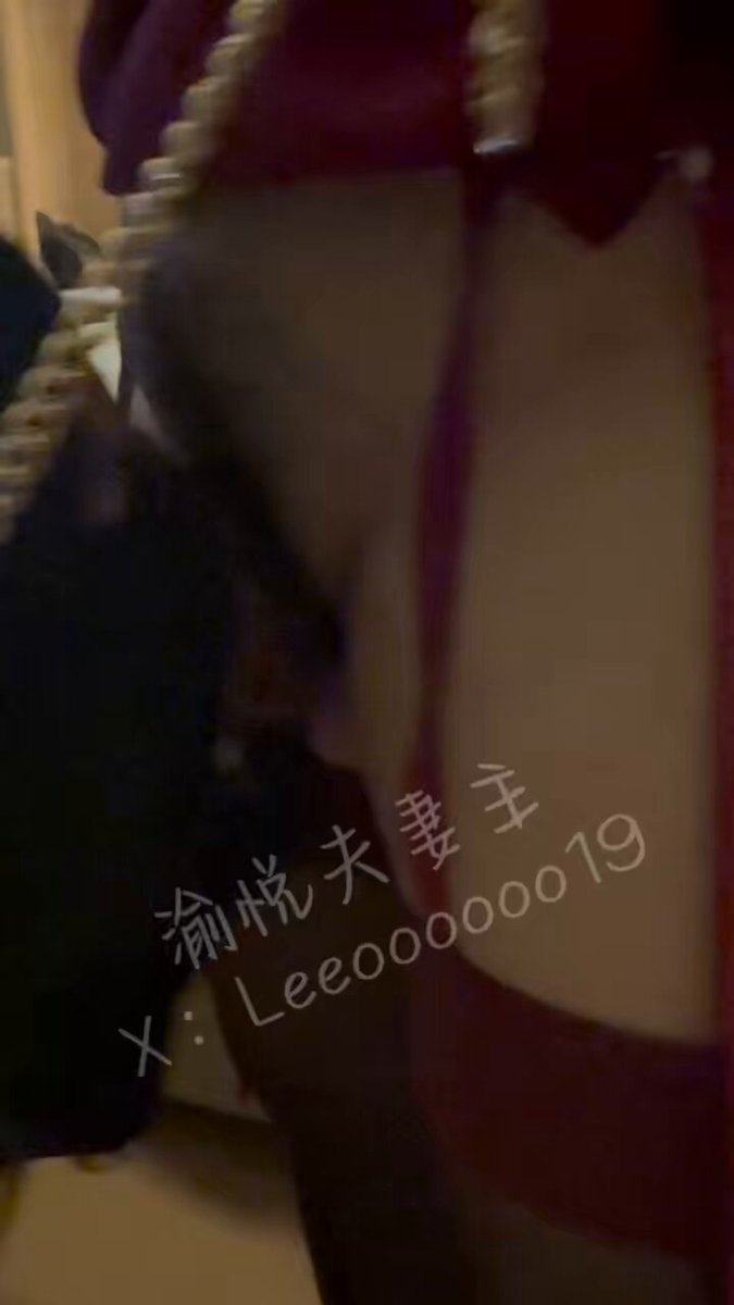 Beri lilin mandi air suci suam, bersedia untuk menikmati disajikan #CoupleDominant #LoversDominant #LickTheGateOfIntercourse #ServingInLo...