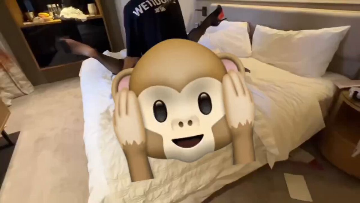 第三视角

想听原声吗？

私信扣 6️⃣，看见都会回复 