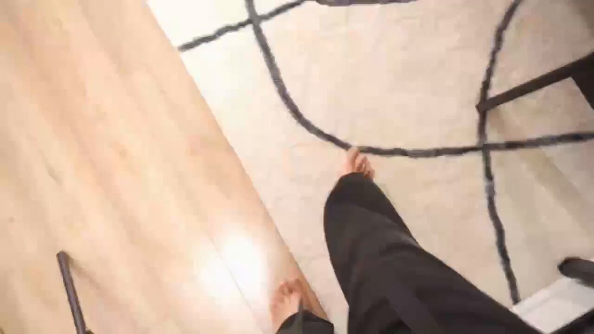 糖心Vlog 桥本香菜
不良少年 阿姨不是只有你一个人会威胁
#糖心VLOG
👇👇👇 