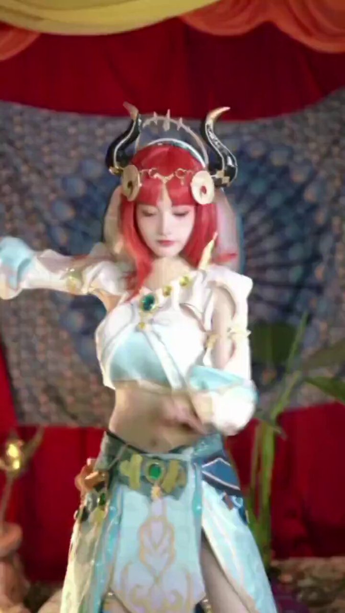 coser

 #漫展 #暴露狂 #cosplay #撮影会 #露出 #走光 #猎奇 #coser 