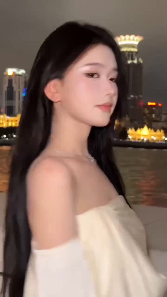 花满楼🌸外围（安排实录） 

沪  真实外国语学院校花 

白天上课 下午兼职赚学费  每天只接预约
𝐇𝐞𝐢𝐠𝐡𝐭身高/174
• 𝐖𝐞𝐢𝐠𝐡𝐭体重/96
• 𝐁𝐮𝐬𝐭胸围/真实C...