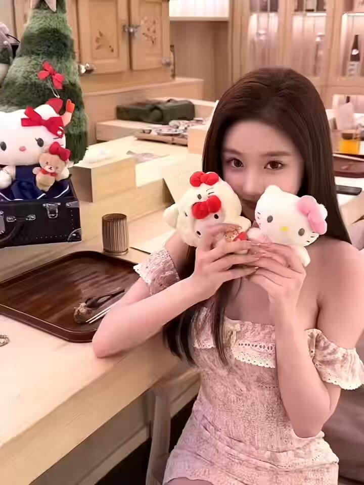 #ShanghaiW⬆️ 💟นางแบบพาร์ทไทม์หน้าใหม่สุดเซ็กซี่ คุณภาพเยี่ยมในเซี่ยงไฮ้ ตัวจริงสวยกว่าในโปรไฟล์อีก!💟 สูง 175 ซม. คัพ C ผิวขาว บริสุทธิ์...