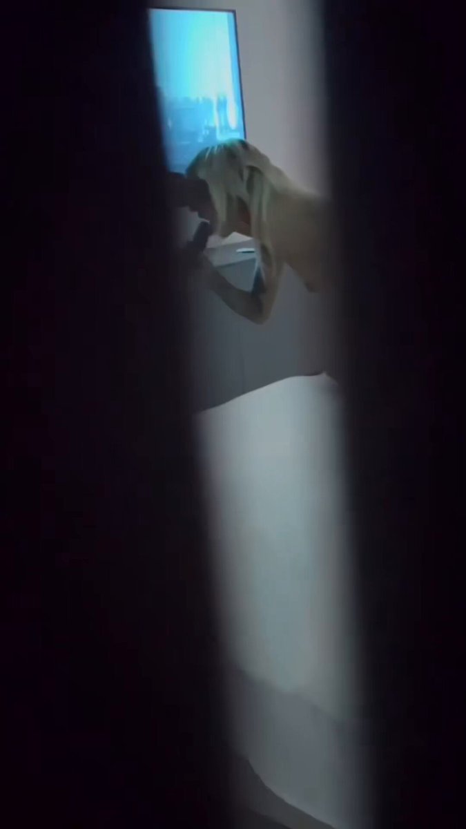 Wild Doggy in a Hotel Bed! Sexy Girl's Perky Butt Squirts and Climaxes Again and Again